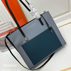 Marc Jacobs Shopping Bags